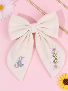 1件女孩26字母刺繡髮夾，甜美花卉字母設計髮夾，女孩生日春季髮飾，精緻女孩髮夾附優雅刺繡（白色/海軍藍），返校季 - 彩色 - 查看 18