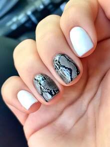 30张激光美甲贴纸，图案包括埃菲尔铁塔、激光大理石纹、蛇皮纹、巴黎地标、星空，适合美甲DIY、Y2K风格、全息美甲沙龙装饰 - 彩色 - 查看 9