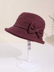 1pc Warm Plaid Bucket Hat, Fashionable Ear-Warming Beret Hat For Women, Ideal Outdoor Accessory, Suitable For All Seasons, Includes Drawstring For Adjustable Size Valentine's Day