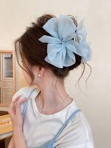 轻盈雪纺蝴蝶结大号发夹，时尚百搭，适合日常休闲、外出、度假、通勤等场合。优雅的爪夹、蝴蝶结发饰，是上学、大学秋季配饰的理想之选，花朵发爪，秋冬夏沙滩皆宜。 - 霧霾藍 - 查看 5