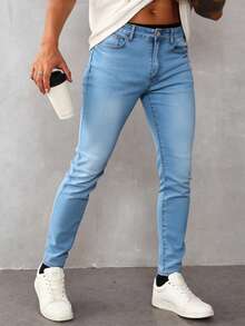 Jeans skinny para hombre en denim azul claro, ajustados y modernos, ideal para estilos casuales - Lavado ligero - Ver 3