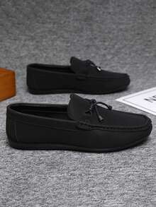 Ademende, comfortabele instappers voor heren in Britse stijl, minimalistisch design, veelzijdige, casual outdoorschoenen voor de zomer