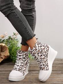 Wysokie płócienne buty damskie, grube trampki, ukryty klin, okrągły nosek, modne brytyjskie codzienne płaskie buty