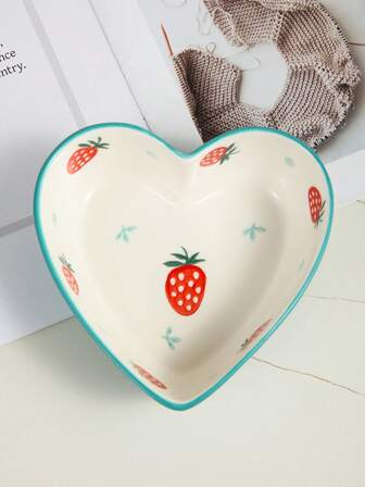 1pc Large Ceramic Heart-Shaped Bowl, Colorful Glazed Strawberry Pattern Salad Bowl, Suitable For Home/Restaurant Use As Serving Bowl, Soup Bowl, Fruit Bowl, Snack Bowl, Kitchen Tableware