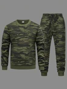 1 Set Men Vintage Distressed Camouflage Outfit, Faded Wash Technology Replicates Classic Military Style, Detailed Pockets Design , Fall Clothes - Army Green - View 1