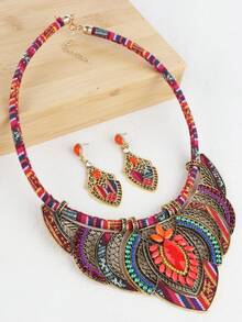Bohemian Necklace Set With Random Patterned Necklace & Earrings, Women Fashion Jewelry Set - Red - View 3