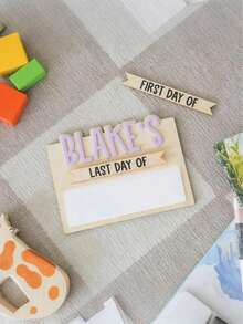 Cartel del primer día de clases, cartel de vuelta al colegio, cartel del primer y último día de clases, accesorio para fotos de vuelta al colegio, pizarra personalizada del primer día de clases, multifuncional, ornamental, reutilizable, exquisita, elegante, de alta calidad, colorida, moderna, personalizada, única, regalo ideal para él, regalo ideal para ella, novio, papá, novia, mamá, familia, amigos, salón de té, hogar, jardín, oficina, para aniversarios, para el Día de San Valentín, para el Día de la Madre, para cumpleaños, para el Día del Padre, para graduaciones, para bodas, para inauguraciones de casa - muchos - Ver 4