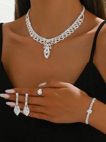 1 Stück Halskette + 1 Paar Ohrringe + 1 Stück Armband + 5 Stücke Ringe, Damen Schmuckset, sexy & elegant, geeignet für den täglichen Gebrauch, Hochzeitskleid Accessoires, Abschlussfeier, Fotoshootings, Musikfestivals, Halloween und andere Feierlichkeiten