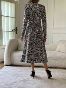 Leopard Print Elegant Casual Twist Slit Twist Dress, Women's Autumn Leopard Print Elegant Twist V-Neck Midi Dress, Casual Party Dress - Multicolor - View 5