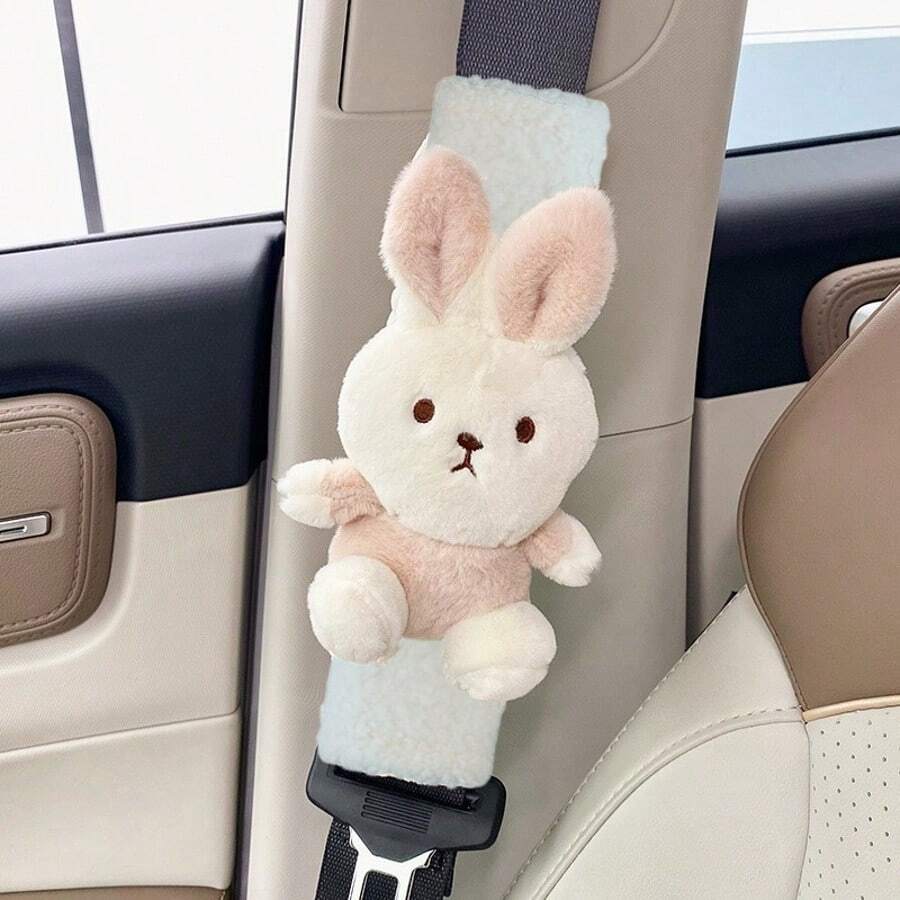 1 件可爱卡通汽车安全带套，蓬松毛绒肩垫，适合所有季节
