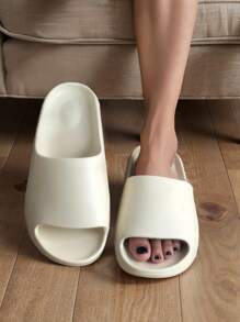 Nuevos y elegantes zapatillas de estar por casa para hombres, adecuadas para el ocio diario y la versatilidad. Las suelas gruesas son transpirables, suaves y cómodas. El material EVA es especial para evitar resbalones, malos olores y protección antibacteriana de los pies, de secado rápido | súper acolchado | adecuado para usar en la playa/calle exterior / dormitorio, baño, etc., zapatillas frescas para hombres y mujeres en pareja.