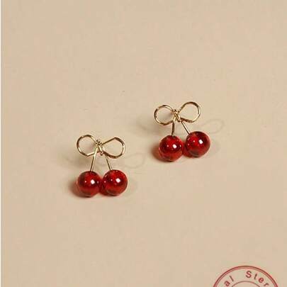 1 对 S925 纯银红樱桃耳钉，适合女士，合成红石榴石方晶锆石耳环，优雅的婚礼派对珠宝礼物