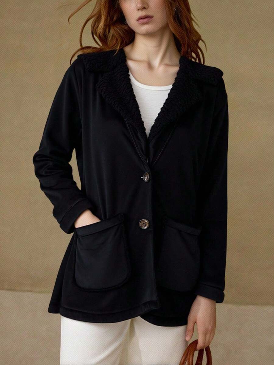 Chamarra abrigo afelpado borrega largo gorro integrado maga larga dos bolsas cierre botones interior forro calientito suave día noche fiesta otoño invierno vacaciones frío cómodo casual básico - Negro - Ver 1