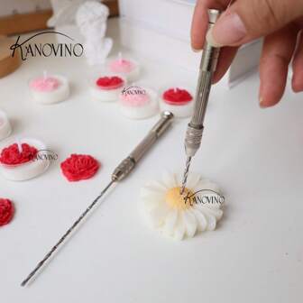 KANOVINO 1套蜡烛打孔工具套件，包含2个不同长度的钻头和2个镀镍铜芯夹，适用于蜡烛穿孔，蜡烛爱好者的必备工具，质量好，操作方便，可重复使用