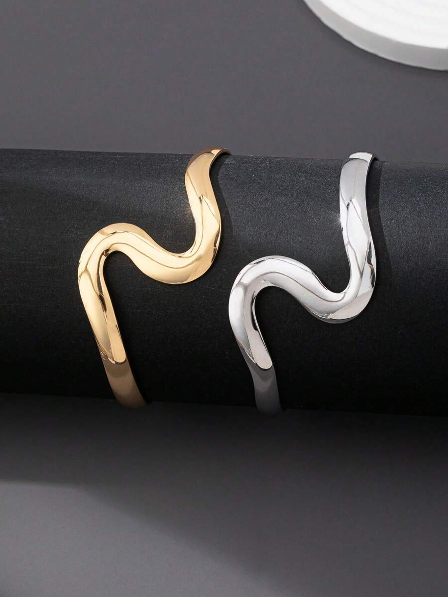 1pc Fashionable Geometric Wave Open Bangle, Smooth Minimalist Asymmetrical Arm Cuff, Suitable For Vacation And Daily Wear