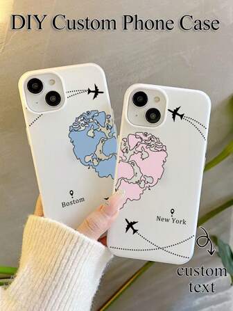 1 Stück personalisiertes Handyhülle, Paare Blau & Pink Flugzeug Patchwork Karten Muster rutschfeste matte 2-in-1 TPU Handyhülle kompatibel mit iPhone 17ProMax/16ProMax/16Pro/16Plus/16E/16/15/15Plus/15Pro/15Promax, 14/14Plus/14Pro/14Promax, 13/13Pro/13Promax, 12/12Pro/12Promax, 11/11Pro/11ProMax, 8/7 Handyzubehör