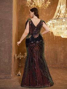 UNITHORSE [Randomly Cut Flower Position] V-Neck Fringed Beaded Glitter Party Sequin Ruched Maxi Fishtail Evening Gown Dress - Black - View 2