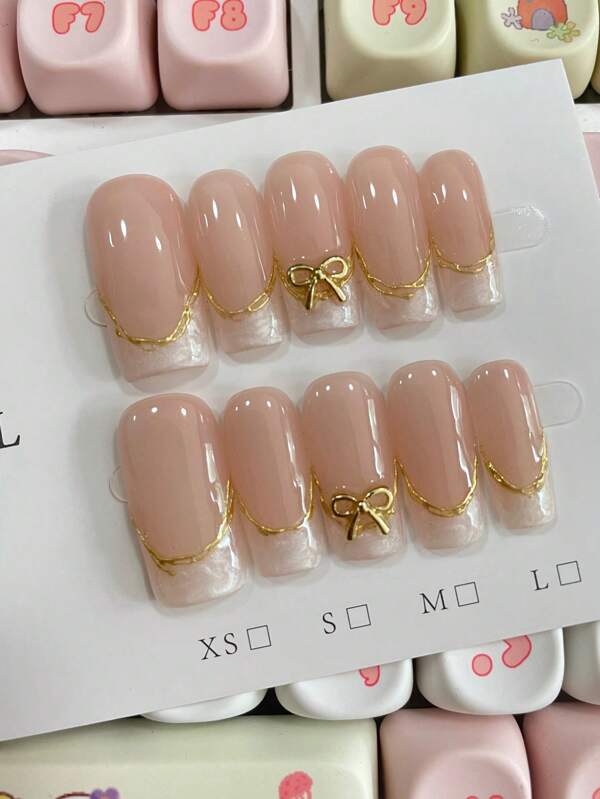 10 Pieces Handcrafted Rattan Gold Edge Silver/White Spiral Cute Luxury Bow Spring Fresh Style Nail Stickers Press On Nails Elegant Pearl Pattern French Manicure Glossy High-Quality Minimalist Vacation Style Cute Baddie Nails Suitable For Women And Girls Daily And Party Wear Full Coverage False Nails Press On Long