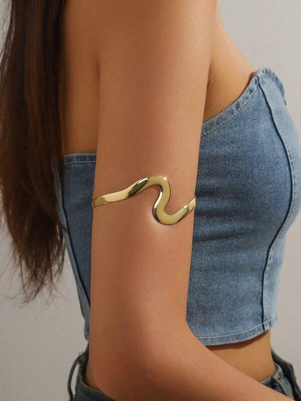 1 Piece Set Of Gold Metal Open Bracelet/Arm Ring Decoration Arm Chain Women's Arm Accessories Suitable For Women's Daily Wear