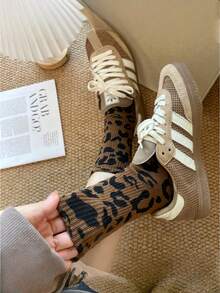 1 Pair Leopard Print Socks, Women's Mid-Calf Socks, Brown Leopard Print Pile Socks, Grey Long Socks, Sporty Socks, Women's Matching German Training Shoes - Multicolor - View 5