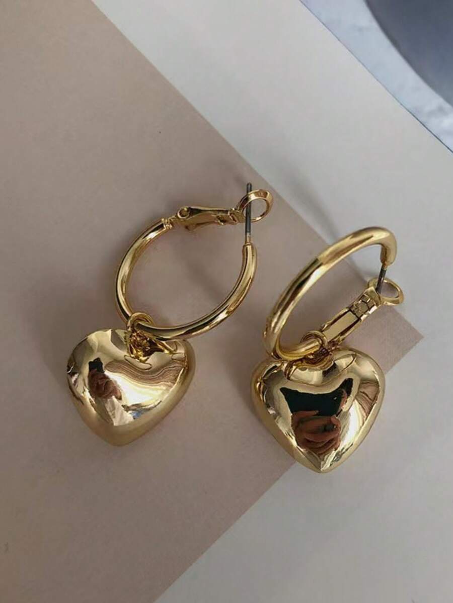 1 对时尚高端 CCB 心形耳环，圆形耳环铁材质防紫外线电镀，女士日常配饰