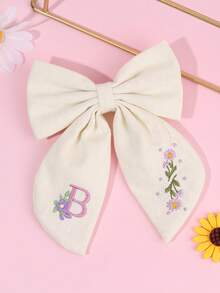 1件女孩26字母刺繡髮夾，甜美花卉字母設計髮夾，女孩生日春季髮飾，精緻女孩髮夾附優雅刺繡（白色/海軍藍），返校季 - 彩色 - 查看 15