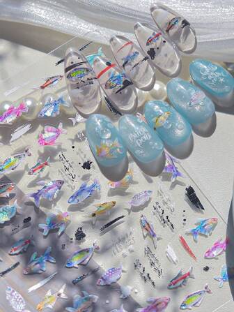 1 件梦幻鱼指甲贴纸，自粘式，3D 超逼真激光釉面鱼，可打造迷人美甲，适合女性和女孩的 DIY 装饰，非常适合秋冬派对指甲。