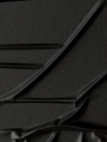 Camiseta gráfica negra para hombres "El Resplandor" - Manga corta, cuello redondo, diseño de película de terror con Jack Torrance y figuras fantasmales, camiseta para todas las estaciones, ropa de película de terror| Camisa con estampado de calavera| Ajuste Cómodo, Ropa de Halloween - Negro - Ver 6