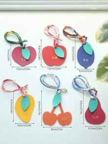 1 pieza Llavero personalizado con iniciales y forma de fruta con cuerda de satén colorida, monograma dorado personalizado de cereza como accesorio para bolsas, llavero personalizado y lindo en forma de manzana, melocotón, limón, mango, pera como accesorios para bolsos, regalo para mujer para boda o San Valentín - Multicolor - Ver 7