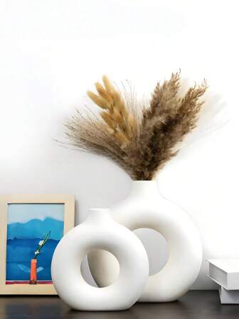 1pc White PP Material Anti-Drop Vase, Nordic Style White Plastic Vase, Boho Decorative Flower Vase, Modern Minimalist Home Decor, Creative Tabletop Floral Arrangement Vase, For Home Decoration, Artificial Flower, Tabletop Decor, Fireplace, Bedroom, Living Room Gifts Birthday Graduation Room Decor Glass Vase