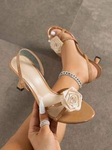 女士高跟鞋，适合春夏、夜店、派对、户外活动、时尚、优雅、宴会等场合，香槟酒杯鞋跟，尖头设计，闪亮，饰有迷人的玫瑰花，采用柔软如镜的材质，性感踝带，优雅高贵，驼色，可搭配连衣裙、正装、凉鞋、晚宴、派对等，百搭高跟鞋 - 駝色 - 查看 1
