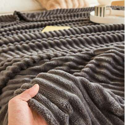 1pc Deep Gray Stripe Sherpa Fleece Soft & Cozy Throw Blanket, Suitable For Bedroom And Guest Room