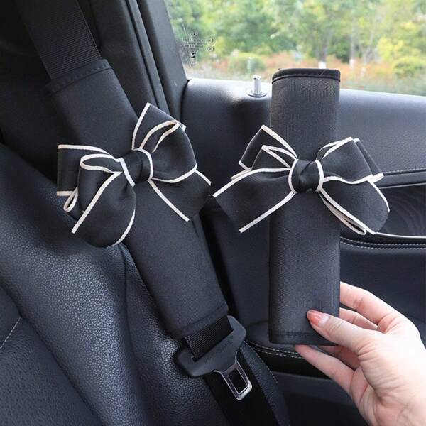Mignon et girly Protège-épaule de voiture avec motif papillon noir. Couvre-ceinture de  d'automobile anti-strangulation, décoration intérieure de voiture