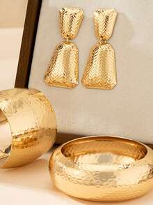 4pcs Vintage Sexy Women'S Jewelry Set, Texture Wide Cuff Bracelet, Open Bangle, And Geometric Stud Earrings, All-Season Gift For Valentine'S Day, Parties, And Daily Wear - Vàng - Xem 2