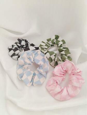 4pcs Women's Multicolor Fabric Checkered Big Scrunchie Unique Personalized Charm High-End Ponytail Hair Accessories, Suitable For Everyday Use