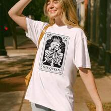 La Misa De La Rta Del Tarot De La Reina, Misa De La Reina Del Esqueleto De La Rta Del Tarot, Misa Drtida Del Amor Propio, Misa De Automotivación Sarcásti, Mia De Vibraciones Positivas3214220g Heavy Nvas Cotton T-Shirt, Stiff And Stylish, Wear-Resistant, Like An Artist's Nvas. Customized For Design Studio, Creat Team Or Art Team. The Version Is Oversize, Which Is Convenient For Activities. The Print Is A Light Bulb Ped By Various Design Tools Pencils, Brushes, Mouse Pointers , Meaning"A Collection Of Inspiration". It Is The Team's"Work Uniform" And A Gift For Creativity, Establishing A Professional Ideny And Announcing The Team As A Workshop For Ideas To Collide And Masterpieces To Be Produced. - trắng - Xem 1