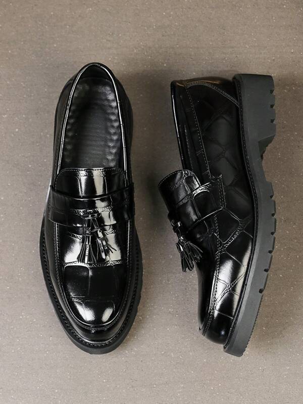 British Style Versatile Business Casual Slip-On Loafers With Tassels, High-End Thick Sole Elevator Shoes For Men