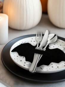 4 件万圣节蝙蝠形状餐垫、刀叉架、杯垫、糖果架，适用于家庭、厨房、酒店、酒吧、咖啡厅、餐厅等场合，完美搭配万圣节、节日派对等，营造节日气氛