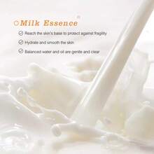 500ml 牛奶保湿沐浴露，温和清洁，舒缓保湿，适合敏感肌肤，身体保湿和护理，牛奶提取物，泡沫丰富，适合所有肤质，男女通用