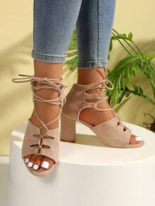 2025新款粗跟舒适时尚豹纹粗跟沙滩派对女士高跟凉鞋女式高跟鞋金色高跟鞋