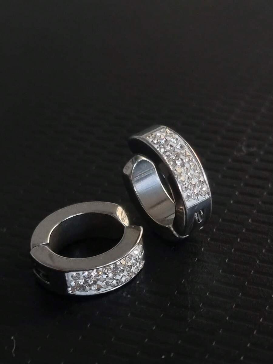 Luxury Unisex Silver Clip-On Hoop Earrings With 3 Rows Of Stones - 銀色 - 查看 1