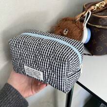 1 个拉链袋，化妆品收纳，旅行袋，便携，大容量，绗缝，心形，黑色格纹