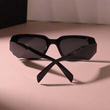 1 pieza Gafas de moda cuadradas clásicas, estilo vintage y sencillo con montura pequeña y forma rectangular para mujeres y hombres