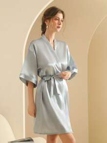 女士真丝睡袍婚礼梳妆长袍轻质开衫长袍新娘晨袍朋友长袍，适合居家和酒店穿着。 - 淺灰色 - 查看 4