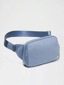 Lululemon Everywhere Belt Bag Large 2L Washed Denim-For Yoga Gym Running-Sweat-Wicking-Yoga-All Seasons Sport-Spring/Summer-Autumn/Winter-Back To School- Mother's Day Gifts-Father's Day Gift - Washed Denim - 查看 4