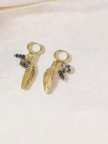 1 Pair Fashion Women's Stainless Steel Pendant Feather Butterfly Four-Leaf Clover Heart Earrings, Daily Casual Ear Jewelry - Yellow Gold - View 10