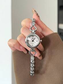 jw 1 Piece Simple Style Alloy Women's Bracelet Watch, Delicate Round Dial, Fashionable And Elegant Black Hands, Casual And High Color Roman Numerals Dial, Delicate And Affordable Ladies Quartz Watch, Suitable For Daily Wear, Party, Commute And Travel, Also Can Be Used As A Student Gift