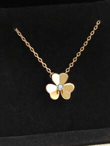 قلادة الوبري الفضي 925 ذات السطح الناعم للنساء ، قلادة وبري أنيقة وحلوة للسيدات بشكل وردة محظوظة ، متنوعة للارتداء اليومي والهدايا