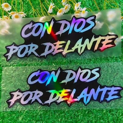 1 pieza Pegatina de moto con el texto "Dios está delante", calcomanía de vinilo resistente al agua con diseño religioso para la carrocería de la moto, el tanque, la decoración del coche y la ventana, pegatina motivacional en español