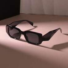 1 pieza Gafas de moda cuadradas clásicas, estilo vintage y sencillo con montura pequeña y forma rectangular para mujeres y hombres